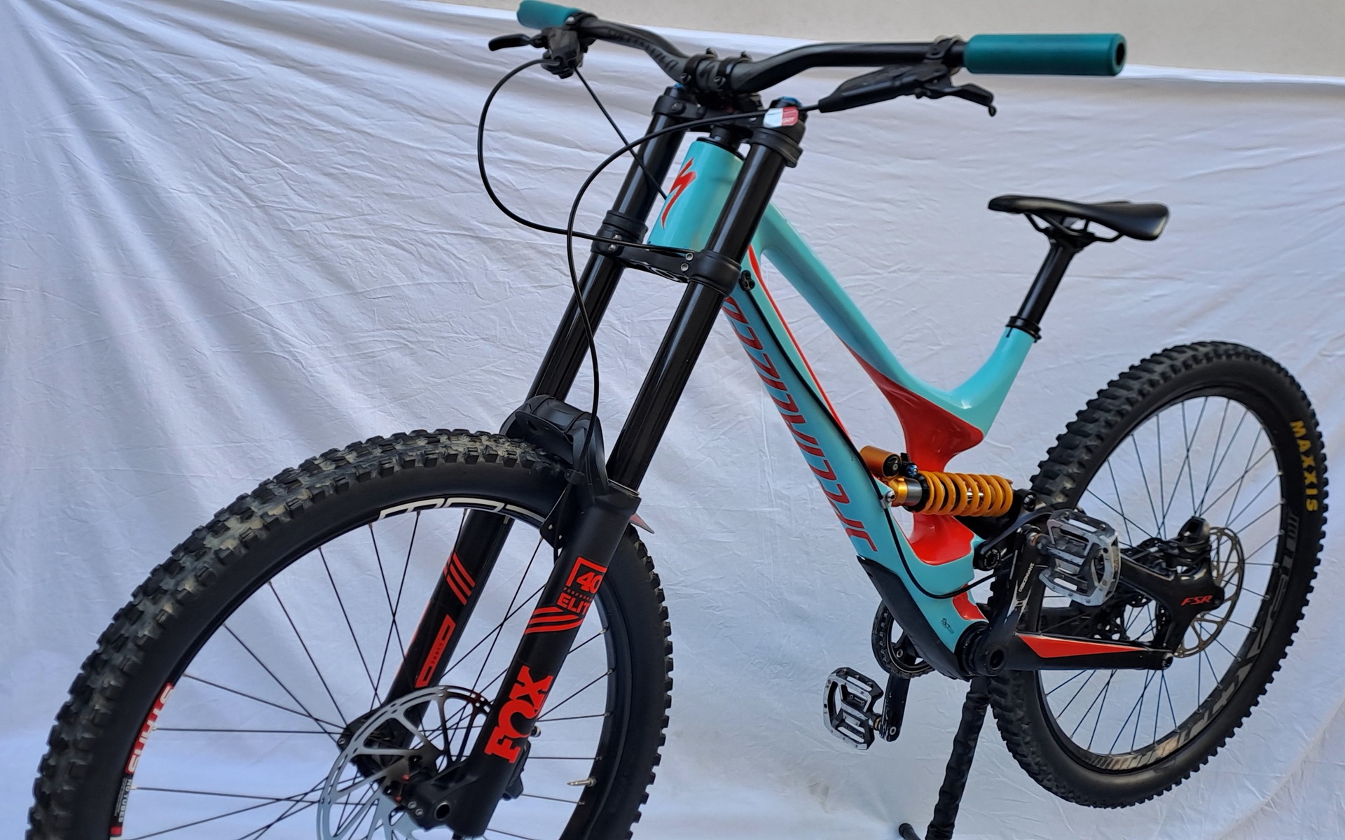 Mountain Bike Specialized Demo 8, Usata, 2018, Torino