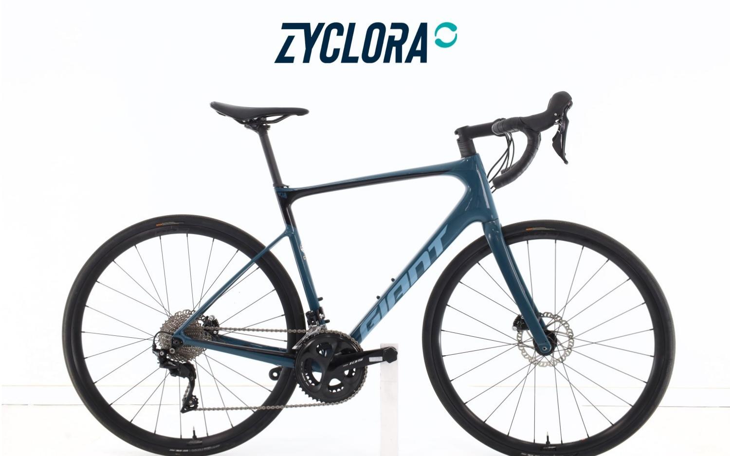 Bici da corsa Giant Zyclora ·  Defy 2 Carbonio, Usata, 2023, Barcelona