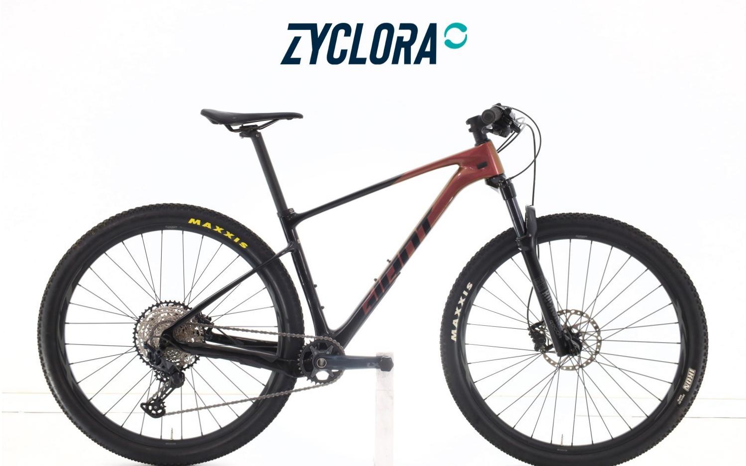 Mountain Bike Giant Zyclora ·  XTC 1 Carbonio, Usata, 2021, Barcelona