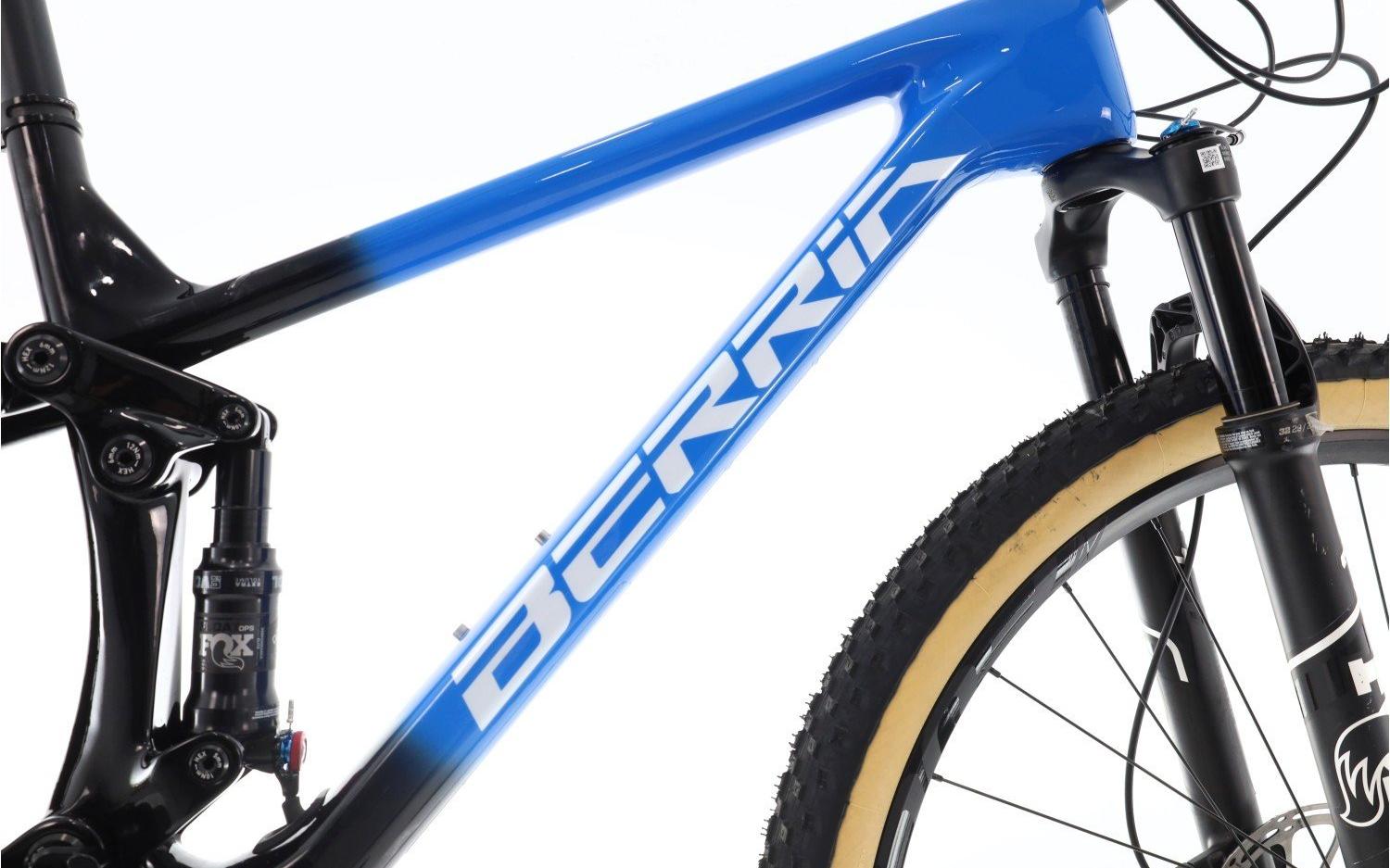 Mountain Bike Berria Zyclora ·  Mako 4 Carbonio, Usata, 2022, Barcelona