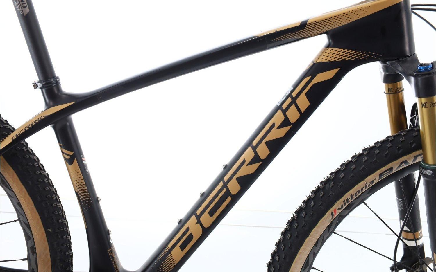 Mountain Bike Berria Zyclora ·  Bravo Carbonio X01, Usata, 2022, Barcelona