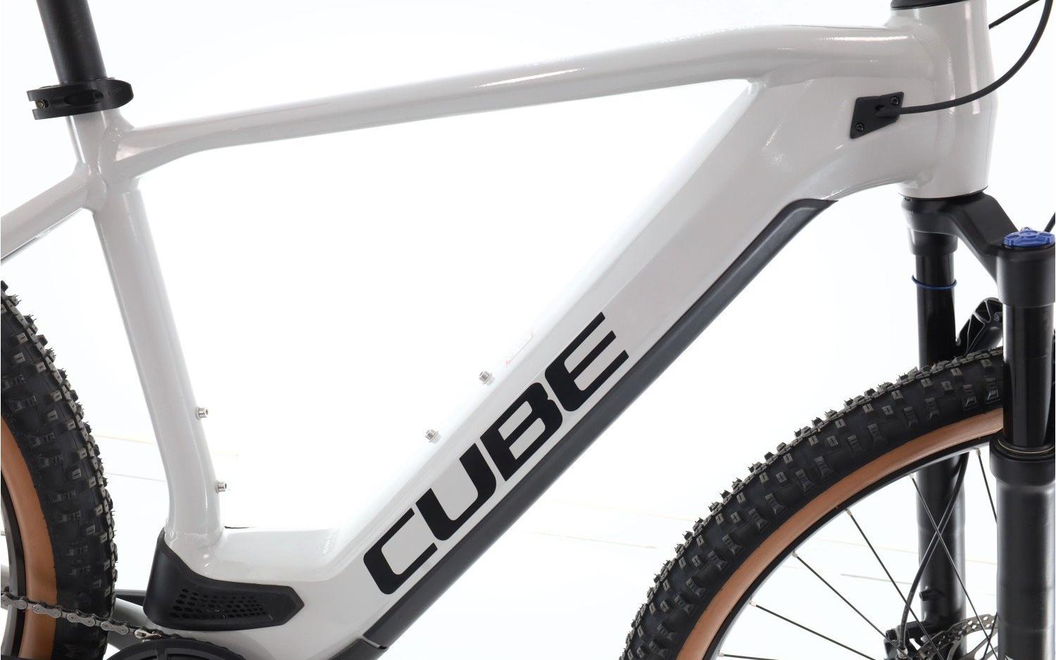 E-Bike Cube Zyclora ·  Reaction Hybrid Pro, Usata, 2022, Barcelona