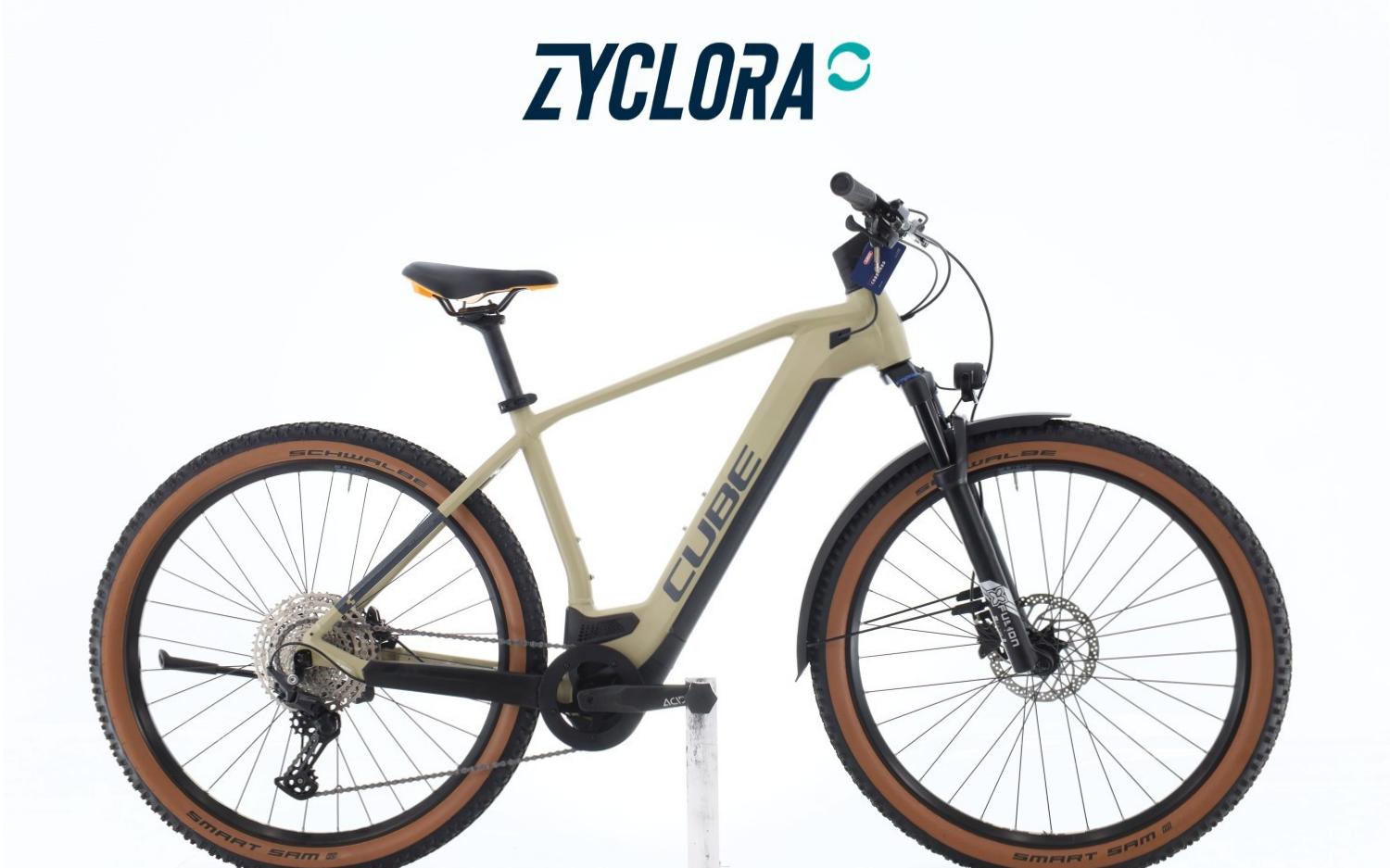 E-Bike Cube Zyclora ·  Reaction Hybrid Pro, Usata, 2022, Barcelona