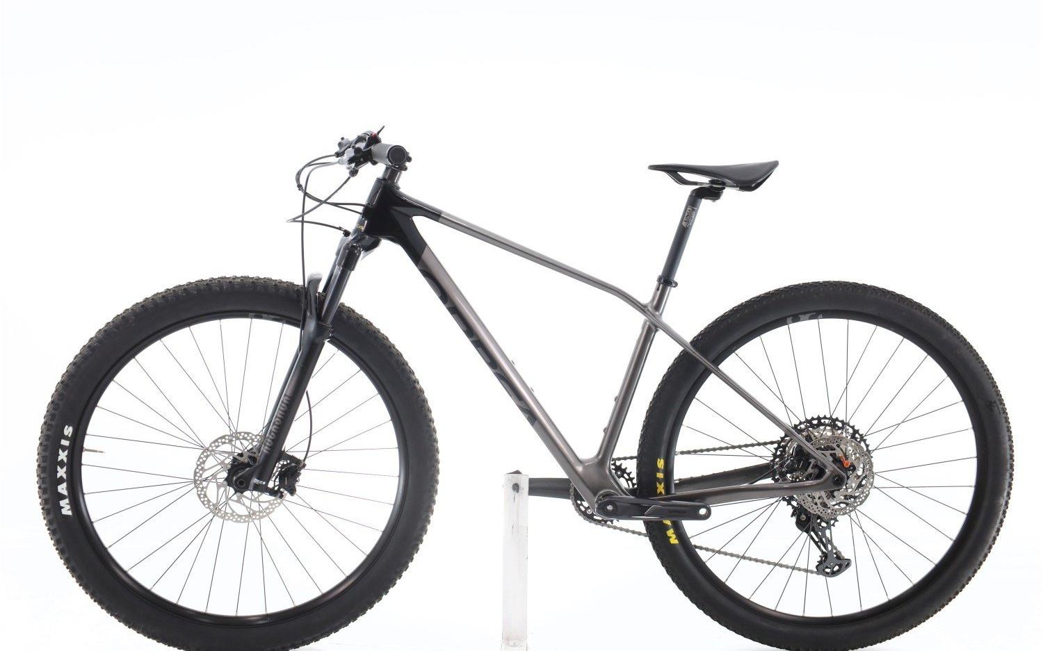 Mountain Bike Orbea Zyclora ·  Alma M50 carbonio, Usata, 2022, Barcelona