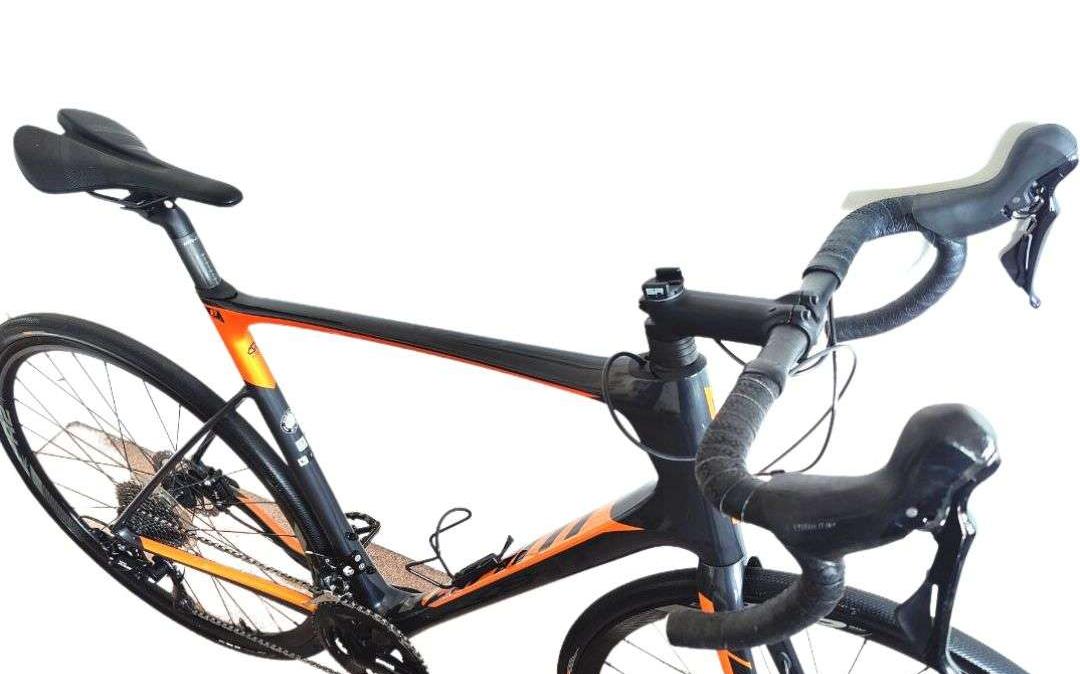 Bici da corsa Giant 2, Advanced, Defy, Usata, 2020, Sevilla