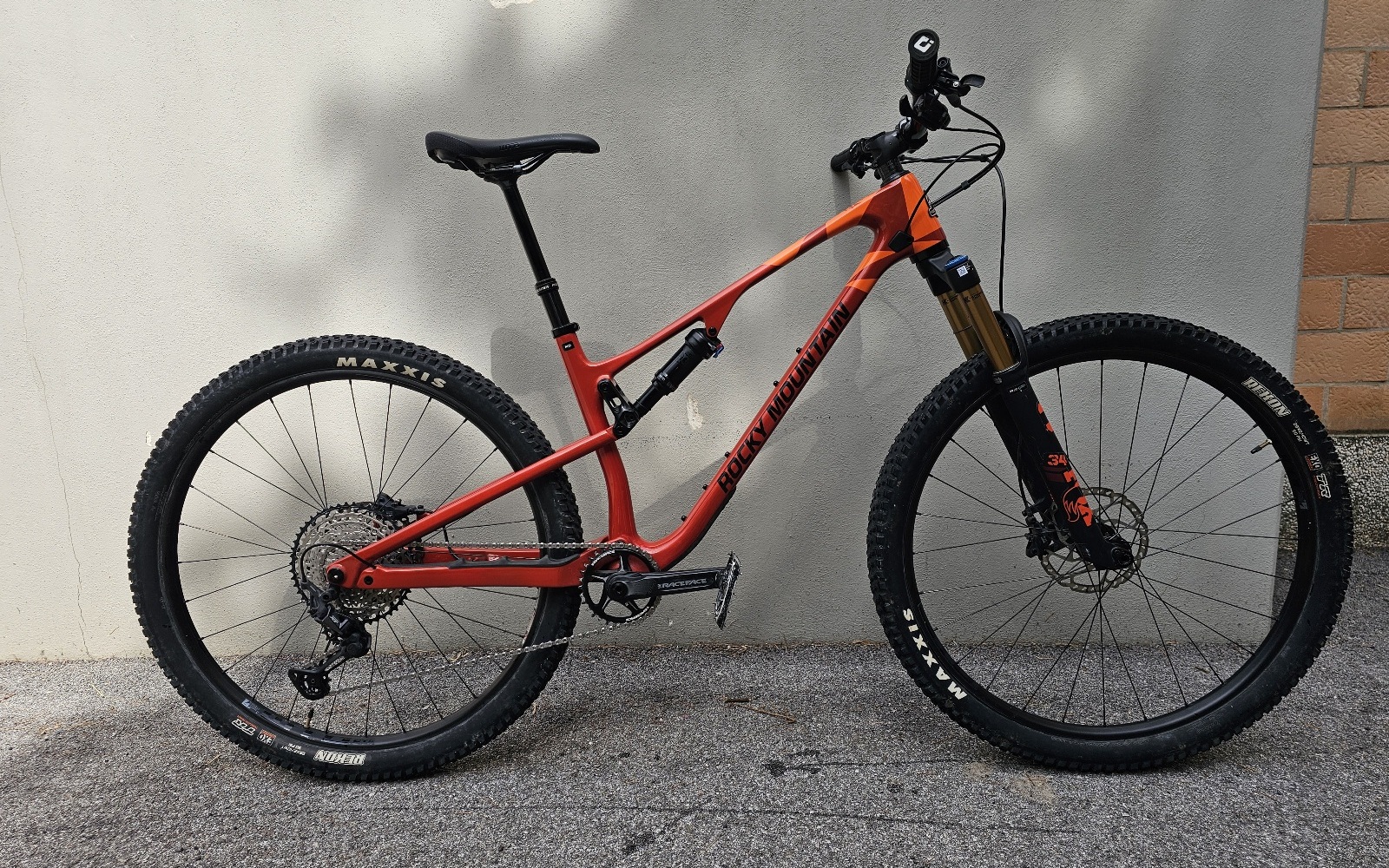 Mountain Bike Rocky Mountain Element, Usata, 2022, Ferrara