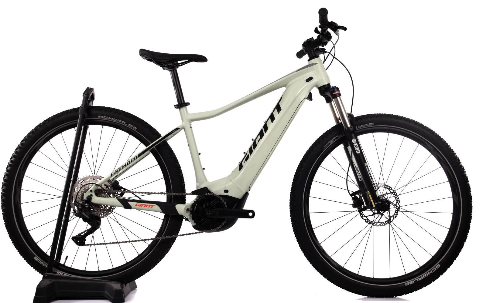 E-Bike Giant Fathom, Usata, 2022, Valencia